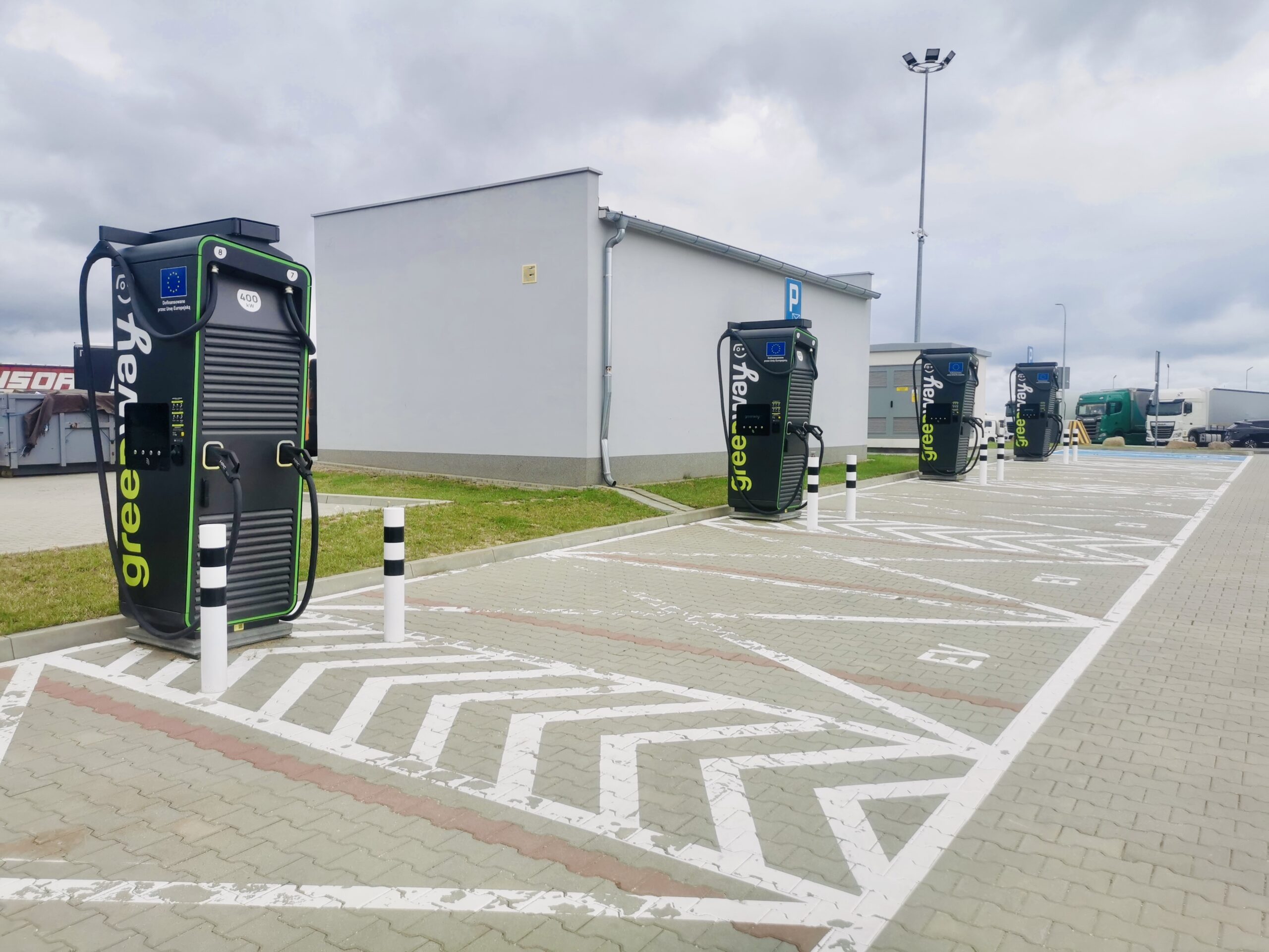 Nowe stanowiska ładowania samochodów elektrycznych – BP Kąty Wrocławskie